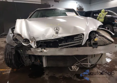 2002 Mercedes-Benz C 240 from USA, damaged, VIN WDBRF61J12E001548